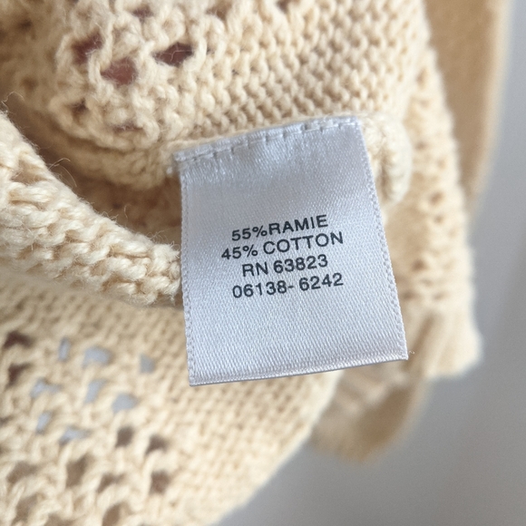 Vintage 2000s Star Patterned Crochet Cardigan - Picture 9 of 11